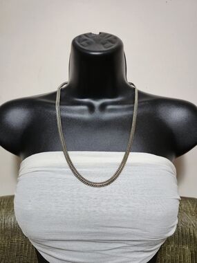 Womans Silver Chain Necklace